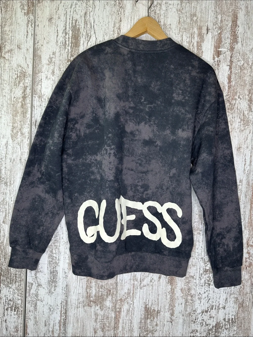 GUESS X BRANDALISED WITH GRAFFITI BY BANKSY QUEEN SWEATSHIRT Men’s Sz S